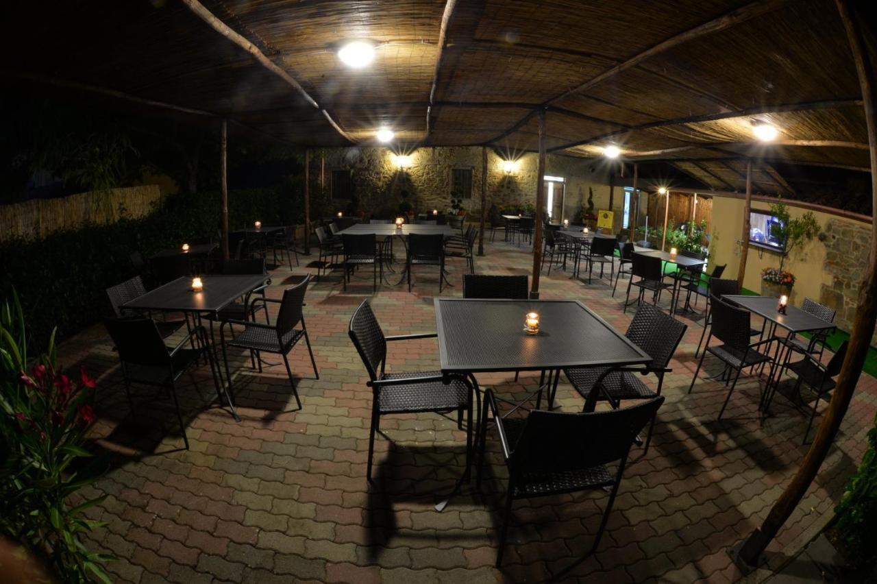 Agriturismo La Posta Reale Кастильон-Фибокки Экстерьер фото